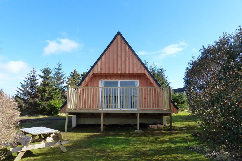 Aultbea Lodges Экстерьер фото