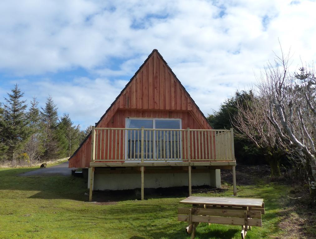 Aultbea Lodges Экстерьер фото