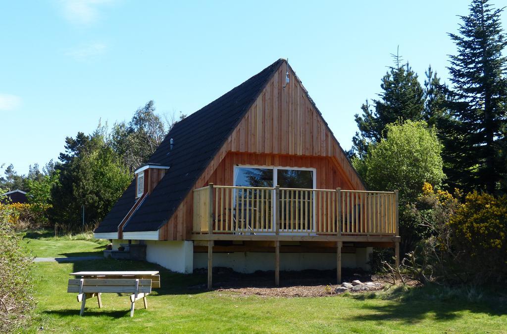 Aultbea Lodges Экстерьер фото